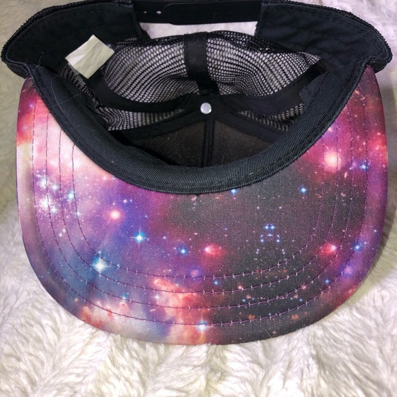 Vans “Off The Wall” Hat - Picture 3 of 8